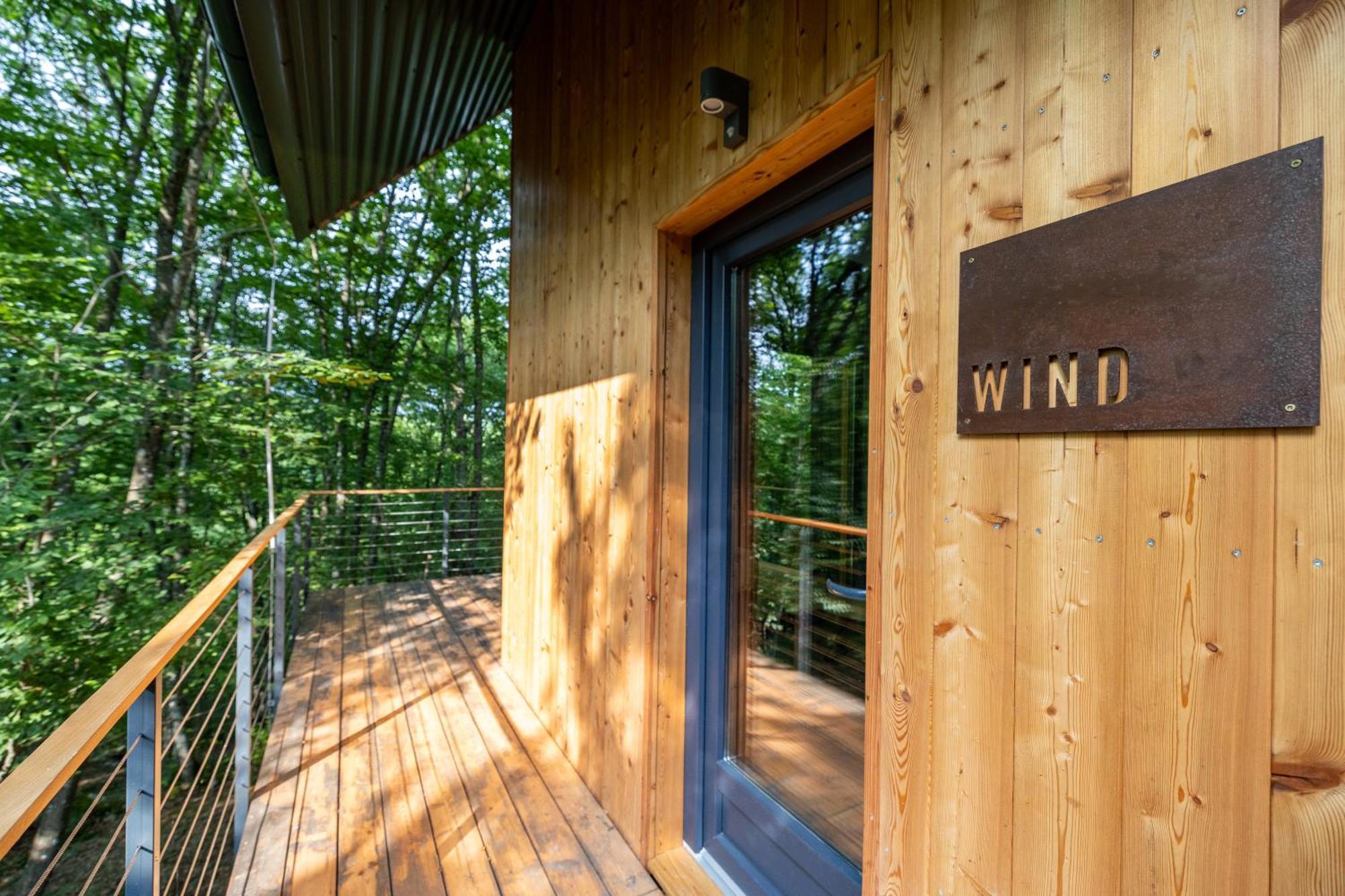 Tree Elements Treehouse Retreat Apartment สลูน ภายนอก รูปภาพ