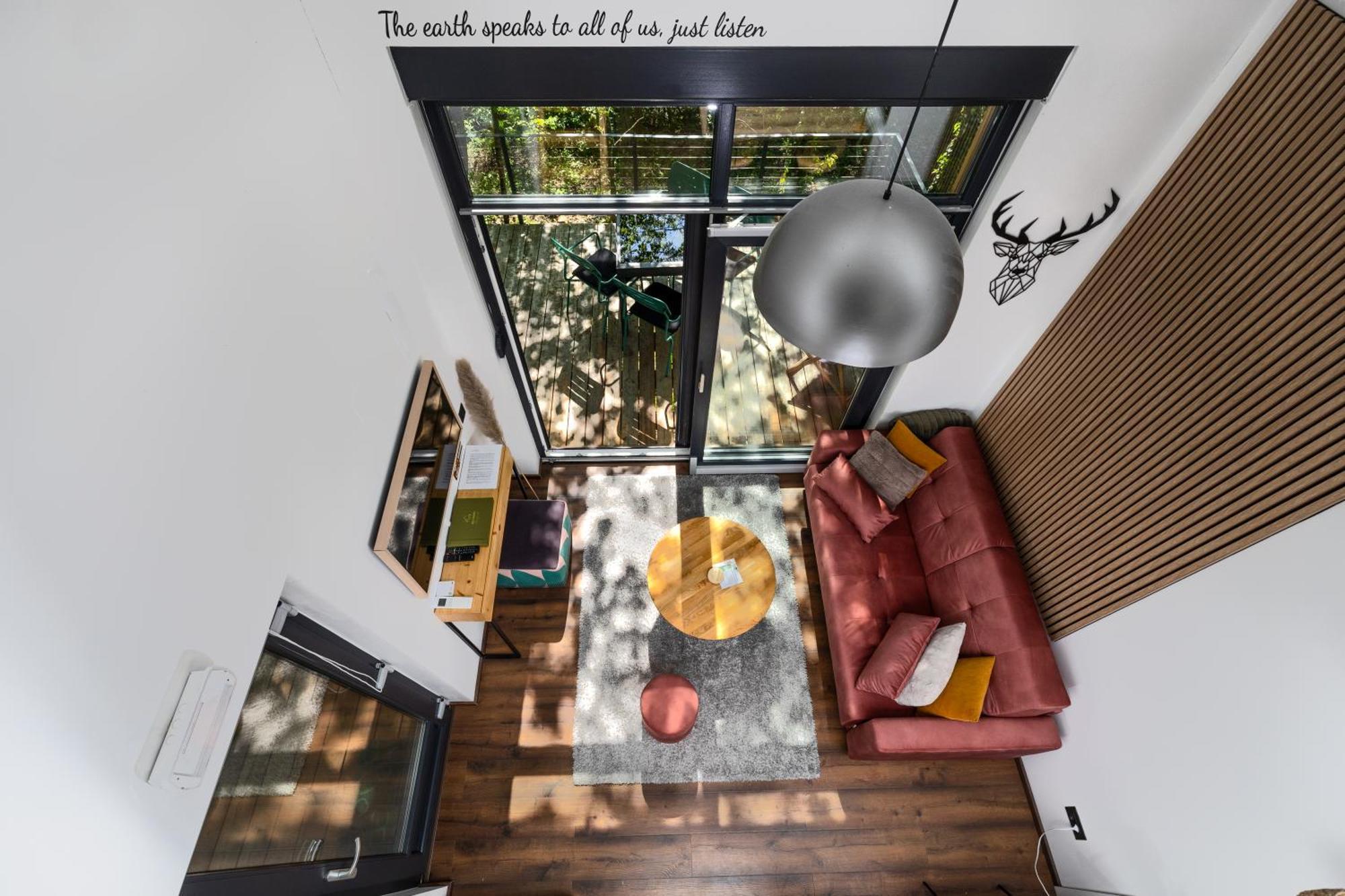Tree Elements Treehouse Retreat Apartment สลูน ภายนอก รูปภาพ